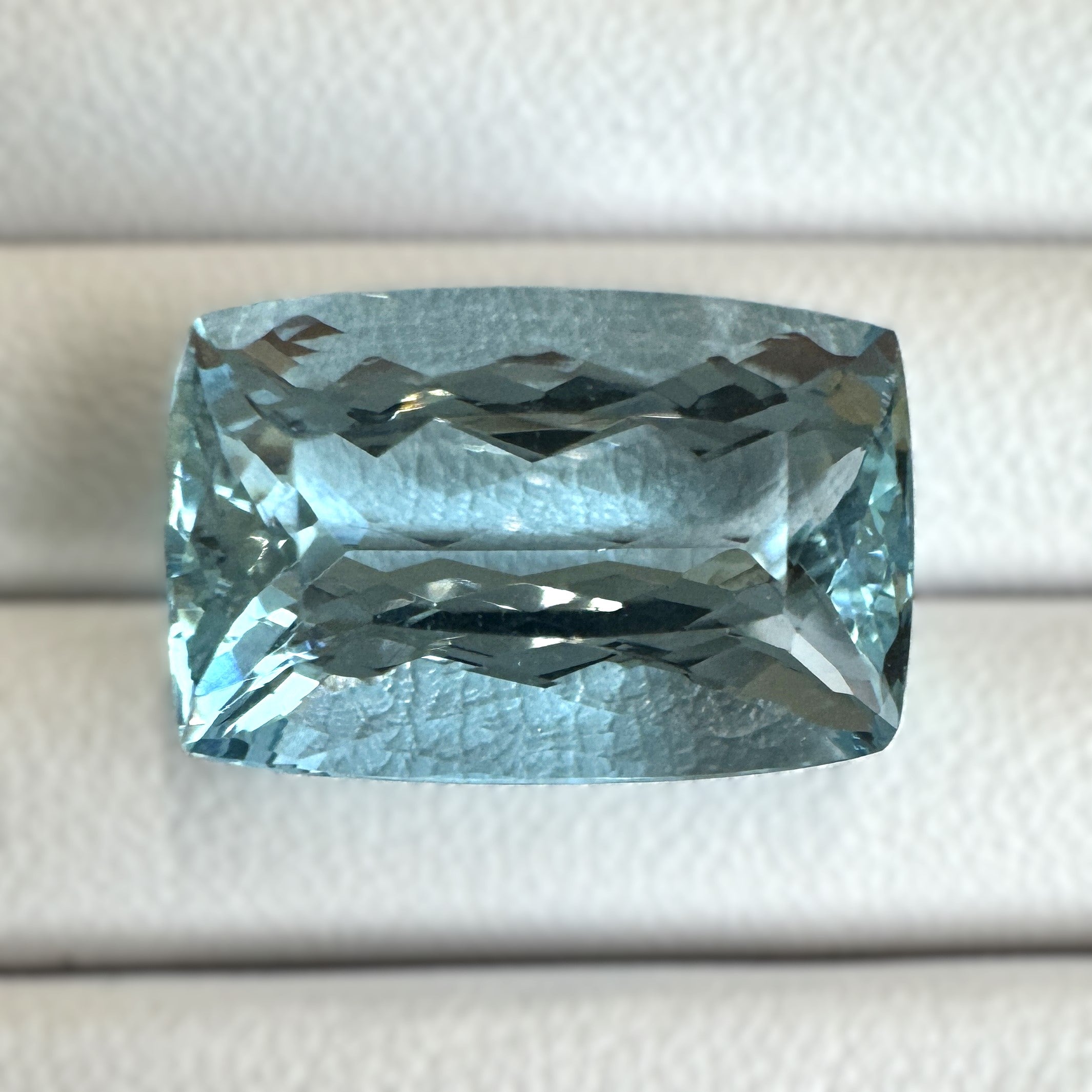 Aquamarine 10.16ct Cushion