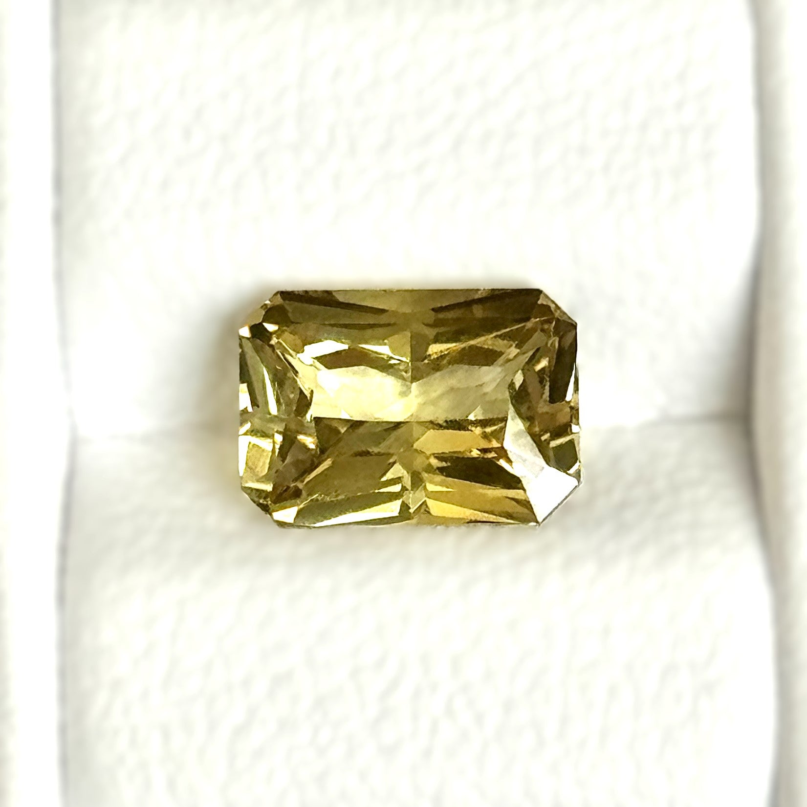 Chrysoberyl 1.58ct Radiant