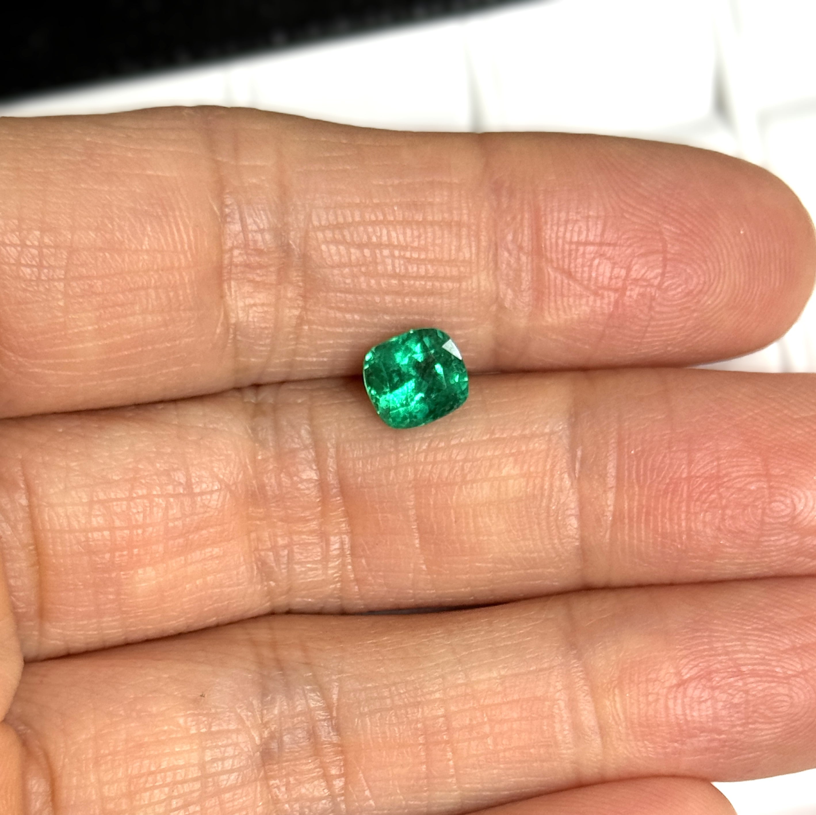 Emerald 1.18ct Cushion