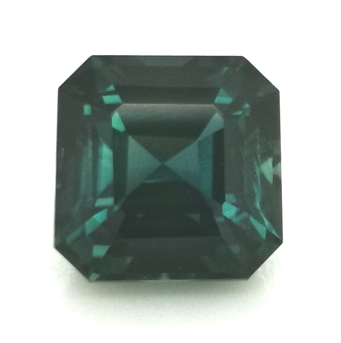 Green Sapphire 2.41ct Octagonal