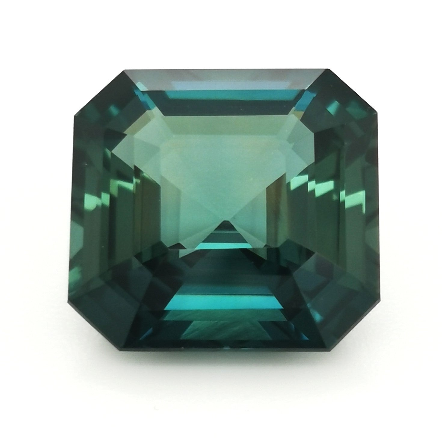 Green Sapphire 8.52ct Octagonal