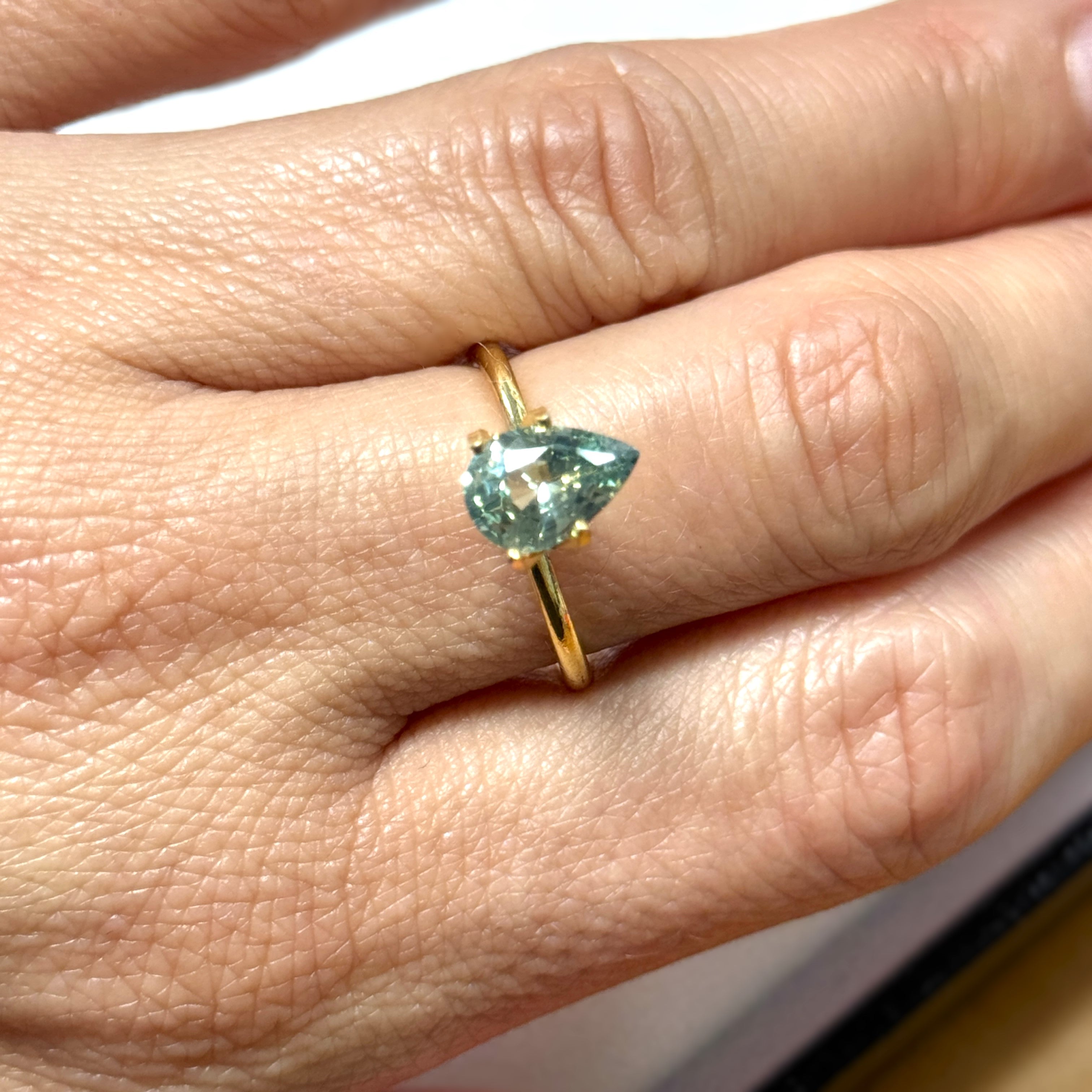 Green Sapphire 1.68ct Pear