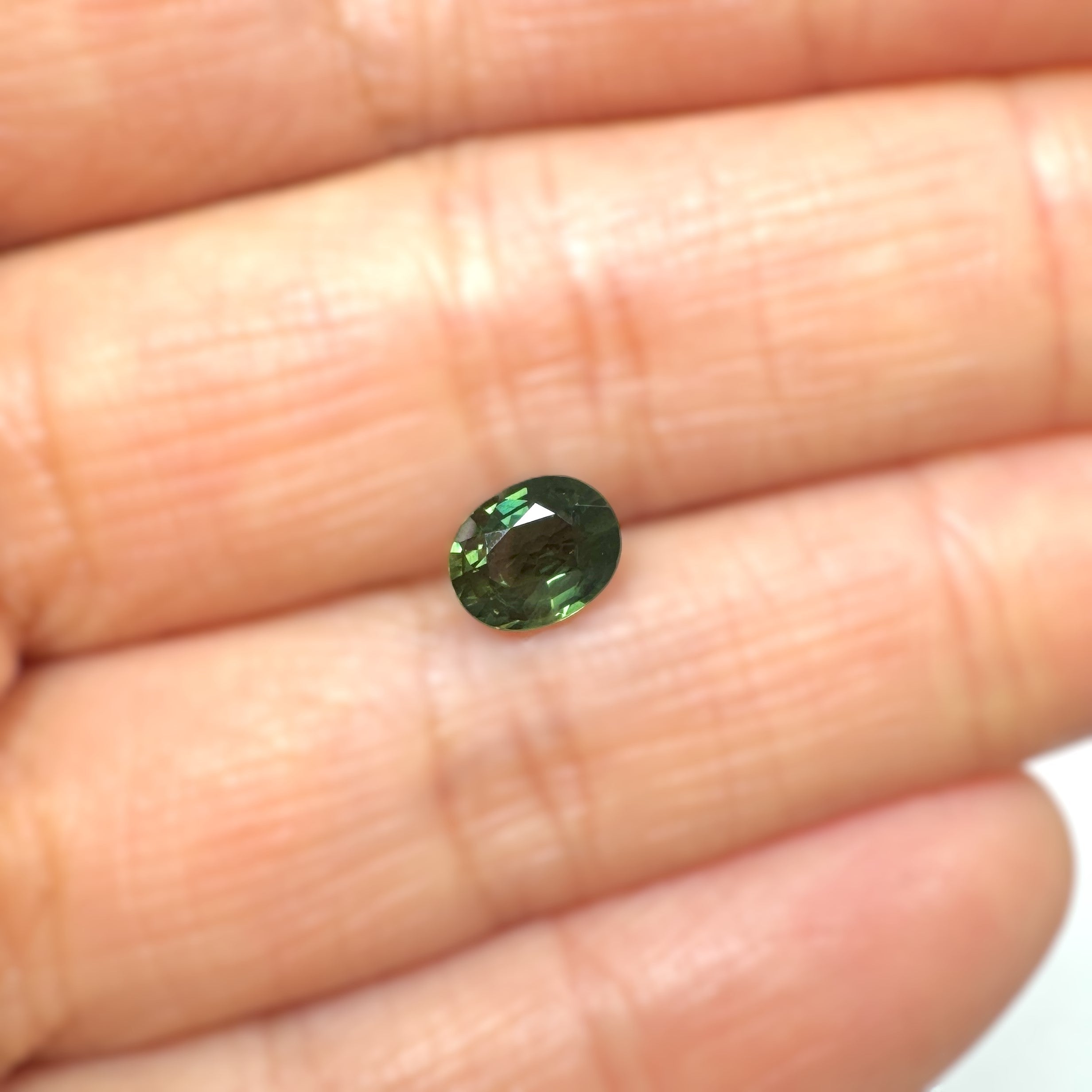 Green Sapphire 1.05ct Oval