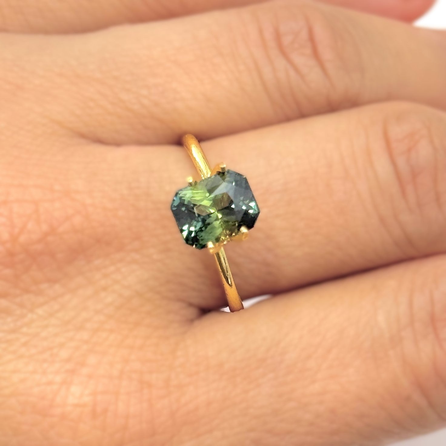 Green Sapphire 2.53ct Radiant