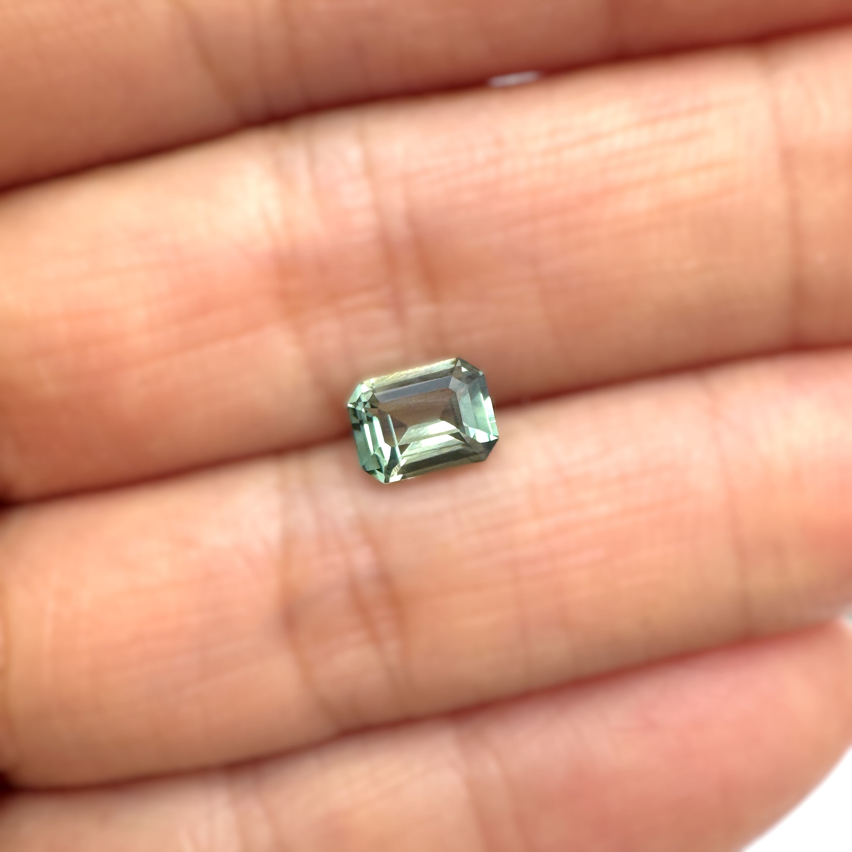 Green Sapphire 1.10ct Octagonal