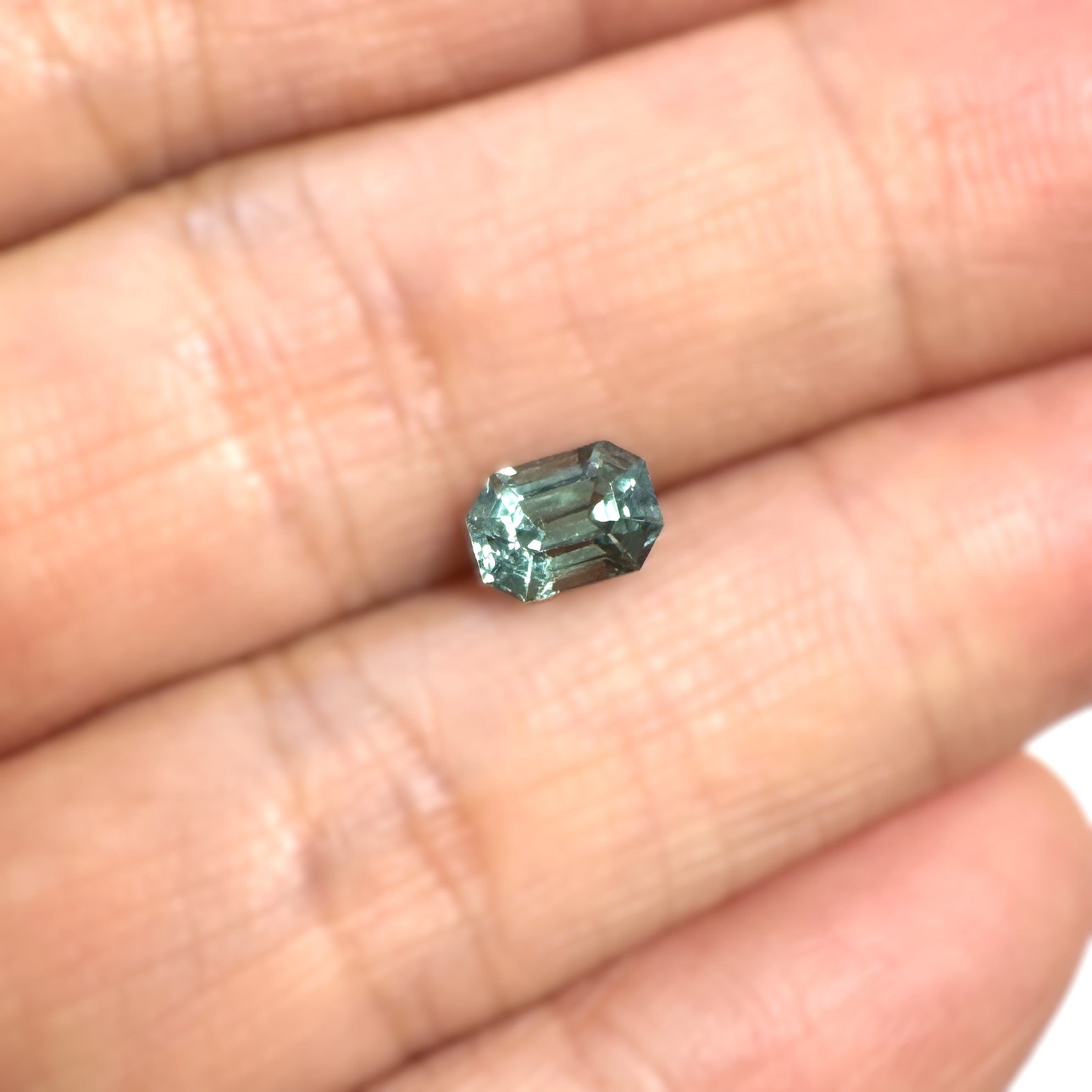 Green Sapphire 1.01ct Octagonal