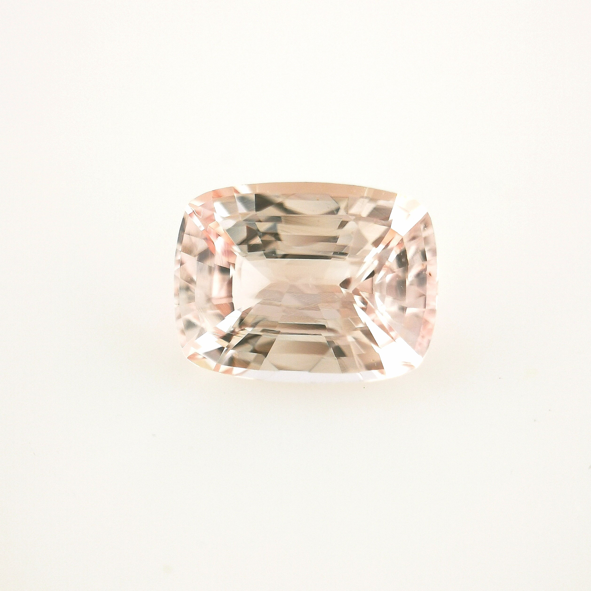 Peach sapphire hot sale loose stone