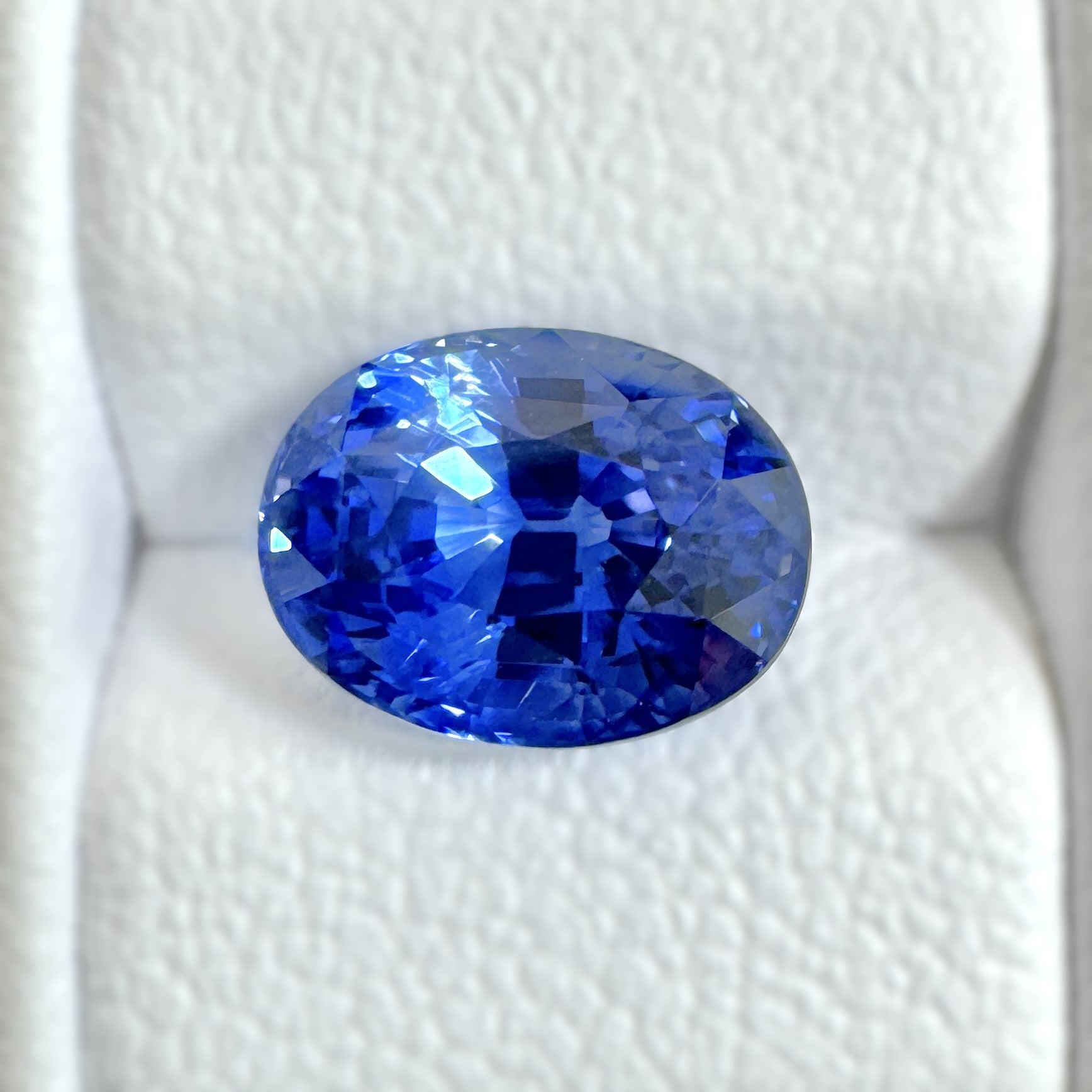 Blue Sapphire 3.06ct Oval