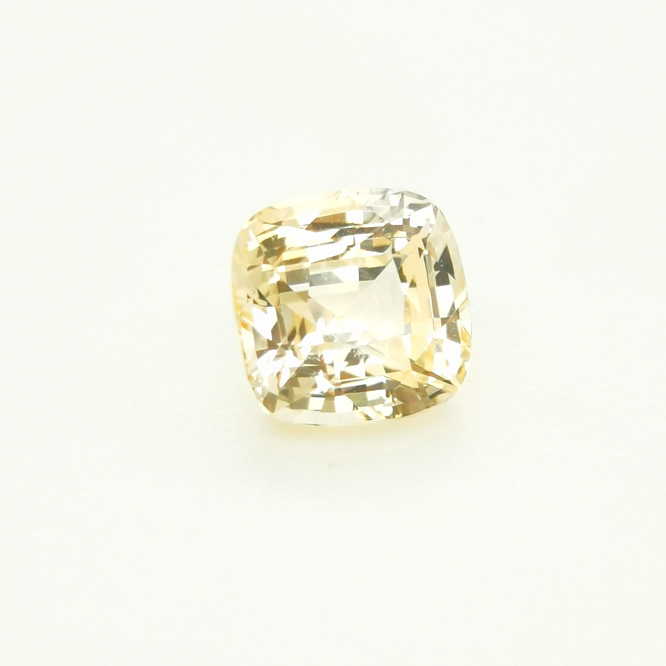 Buy Sustainable Yellow Sapphires Gemstones Wholesale & Retail