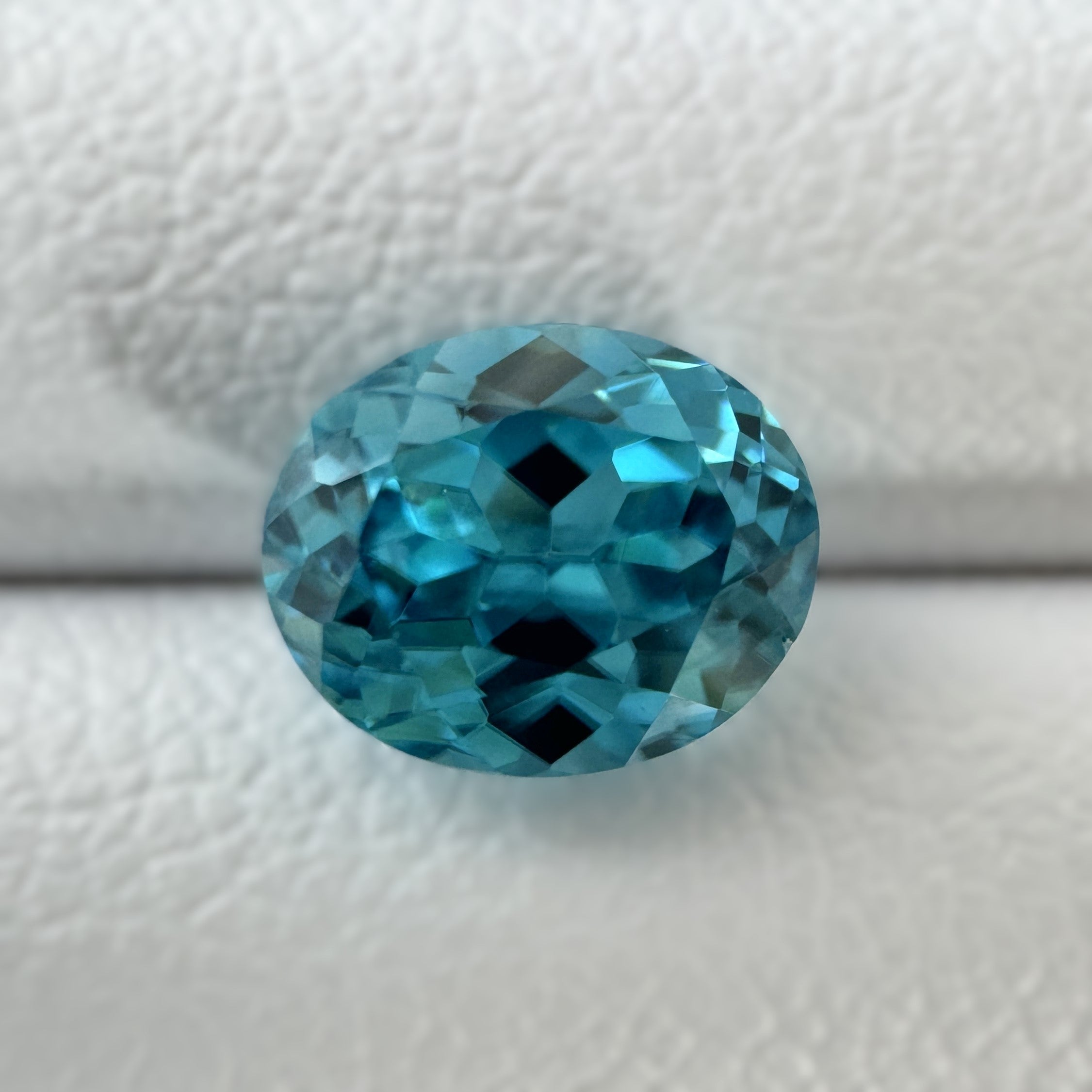 Blue Zircon 2.04ct Oval